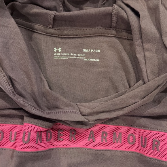 Under Armour Long sleeve tshirt hoodie - Picture 3 of 3